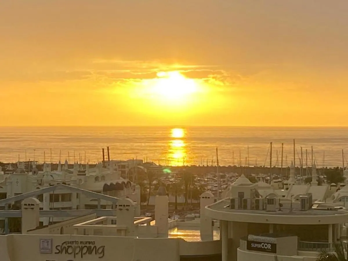 Апартаменты Puerto Marina Бенальмадена Испания